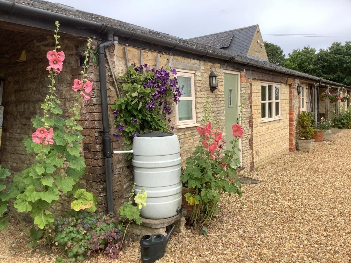 Hollyhock Cottage, Clematis Cottages, Stamford Buitenkant foto